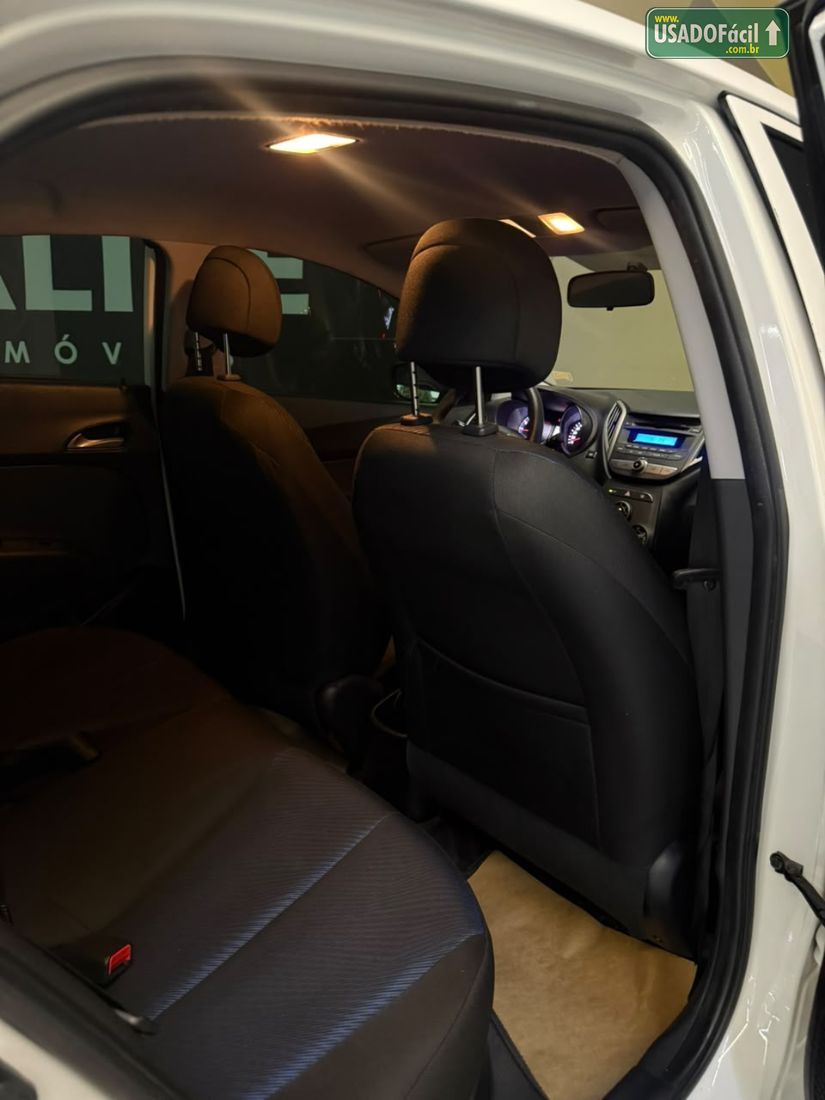 Hyundai HB20 Hatch Comfort Style 1.6 Flex 2012/2013 — foto 11 de 11