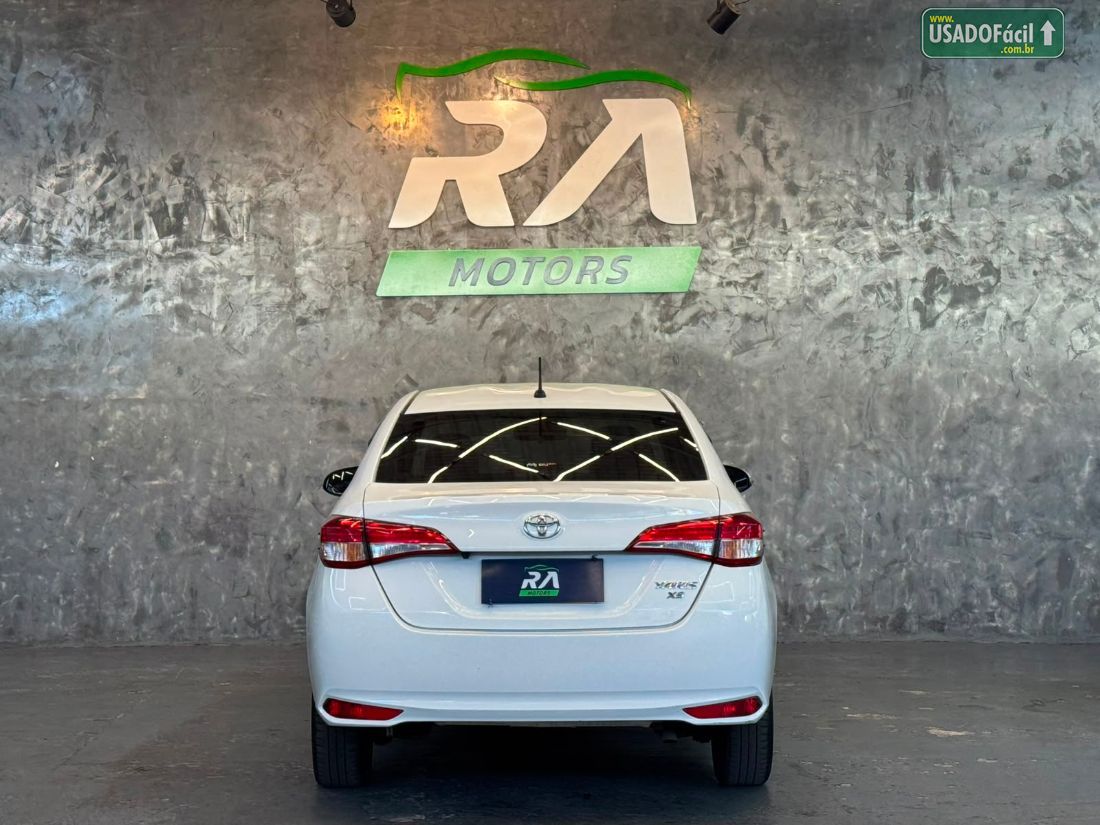 Toyota Yaris Sedan XS 1.5 Automático Flex 2023/2024 — foto 5 de 15