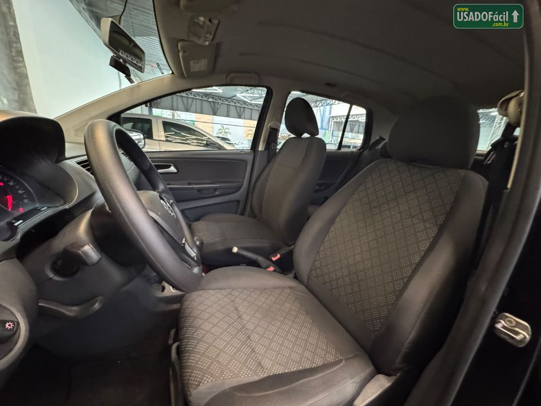 Volkswagen Fox Trendline 1.0 4P Flex 2016/2016 — foto 8 de 15