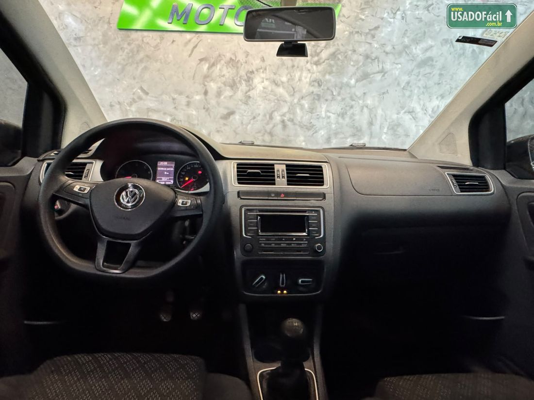Volkswagen Fox Trendline 1.0 4P Flex 2016/2016 — foto 9 de 15