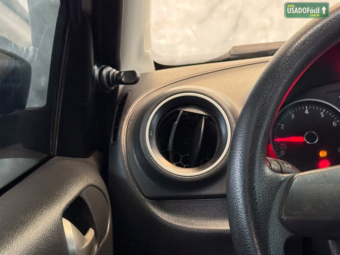 Volkswagen Gol Special 1.0 4P Total Flex 2015/2016 — foto 13 de 15