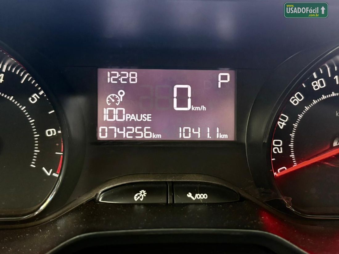 Peugeot Peugeot 2008 Allure Pack 1.6 Automático Flex 2021/2022 — foto 9 de 13