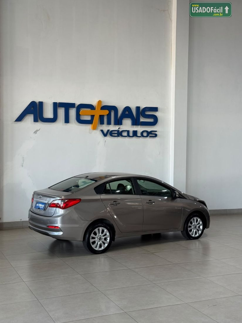 Hyundai HB20S Sedan Comfort Style 1.6 Automático Flex 2017/2018 — foto 10 de 12