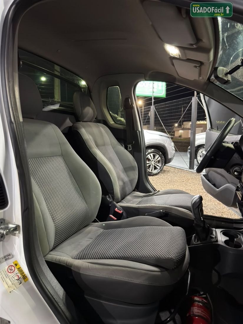 CHEVROLET/GM Montana LS 1.4 EconoFlex 2014/2015 — foto 6 de 10
