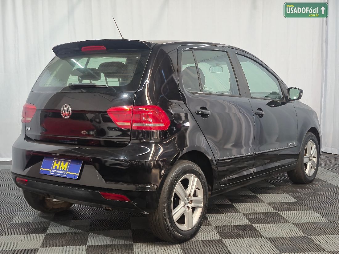 Volkswagen Fox Comfortline 1.0 4P Flex 2014/2015 — foto 8 de 21