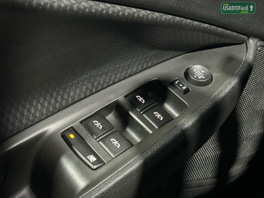CHEVROLET/GM Onix Hatch LT 1.0 Mecânico Flex 2022/2023 — foto 21 de 23