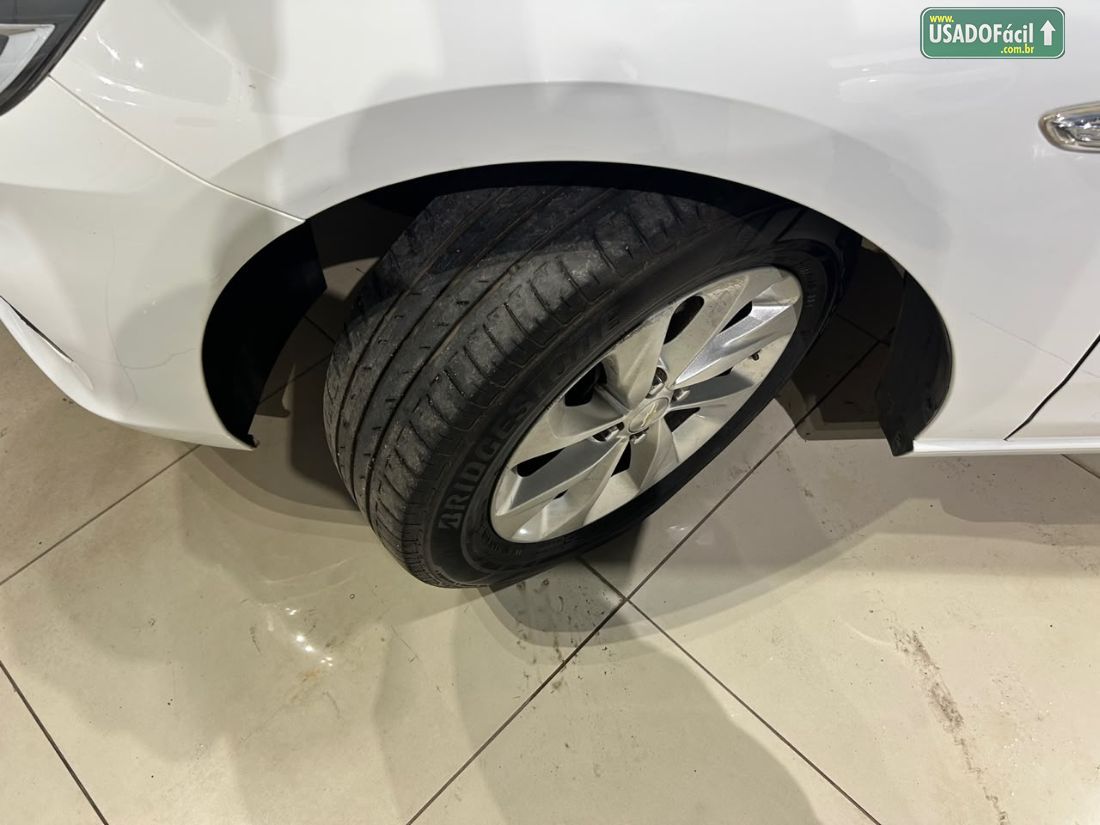 CHEVROLET/GM Onix Hatch LT 1.0 Mecânico Flex 2022/2023 — foto 9 de 23