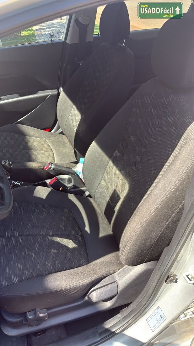 Hyundai HB20 Hatch Comfort 1.6 Mecânico Flex 2016/2017 — foto 6 de 6
