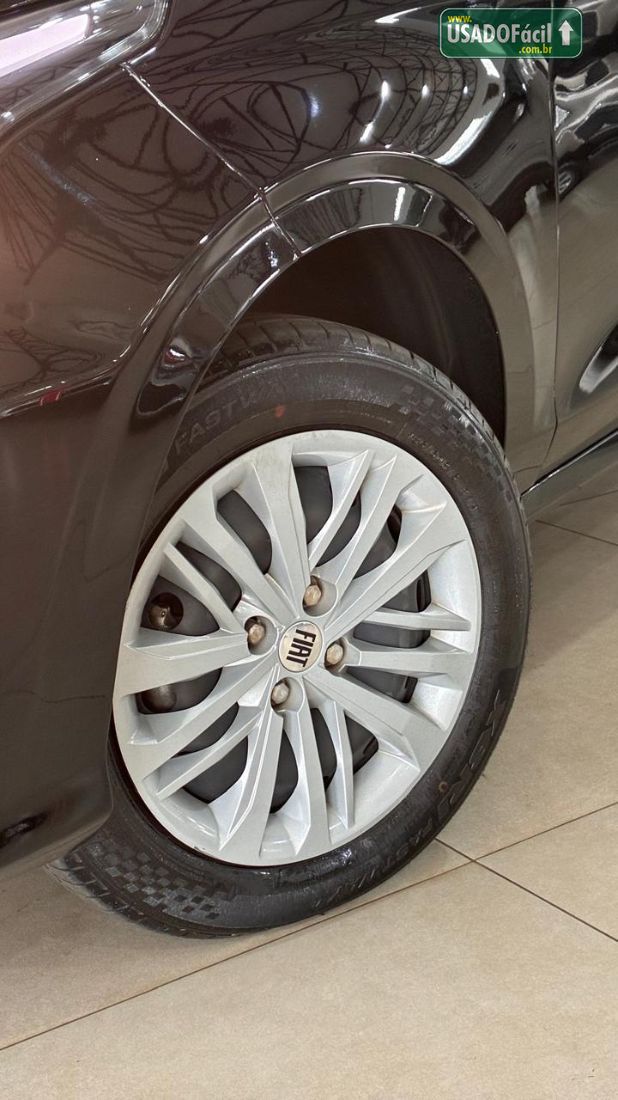 Fiat Cronos Drive 1.3 Automático Flex 2024/2025 — foto 3 de 10