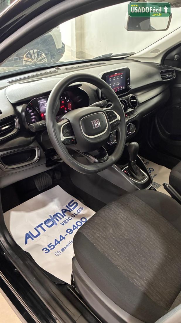 Fiat Cronos Drive 1.3 Automático Flex 2024/2025 — foto 4 de 10
