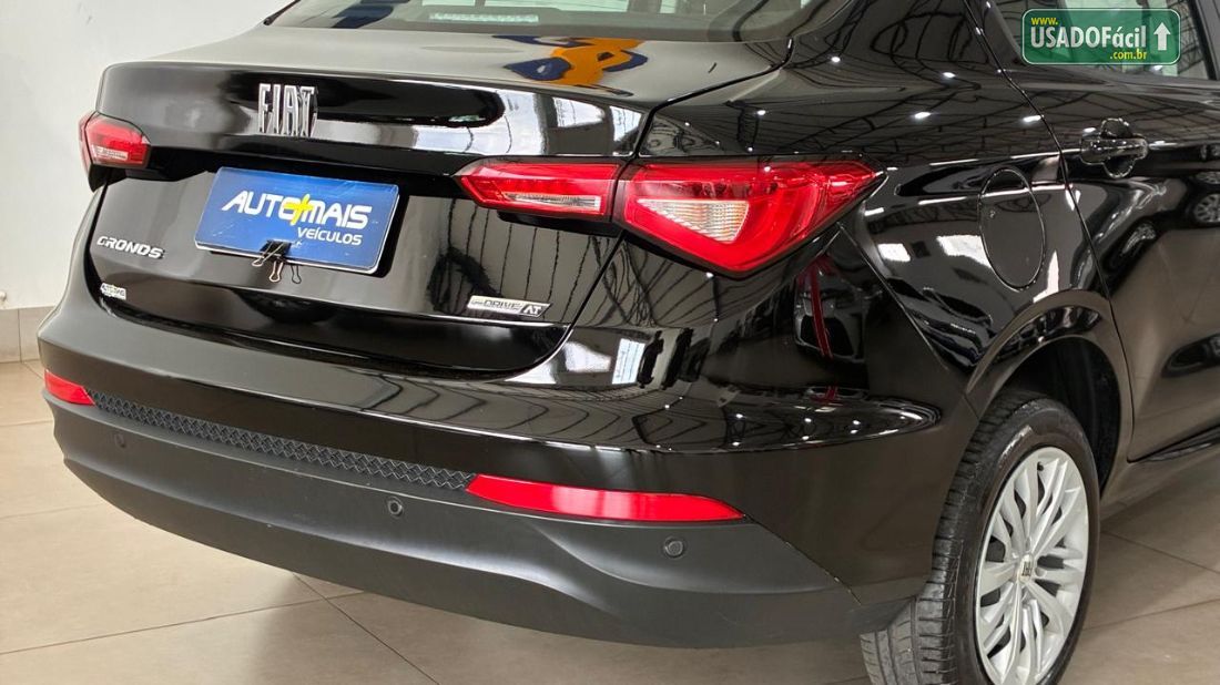 Fiat Cronos Drive 1.3 Automático Flex 2024/2025 — foto 7 de 10