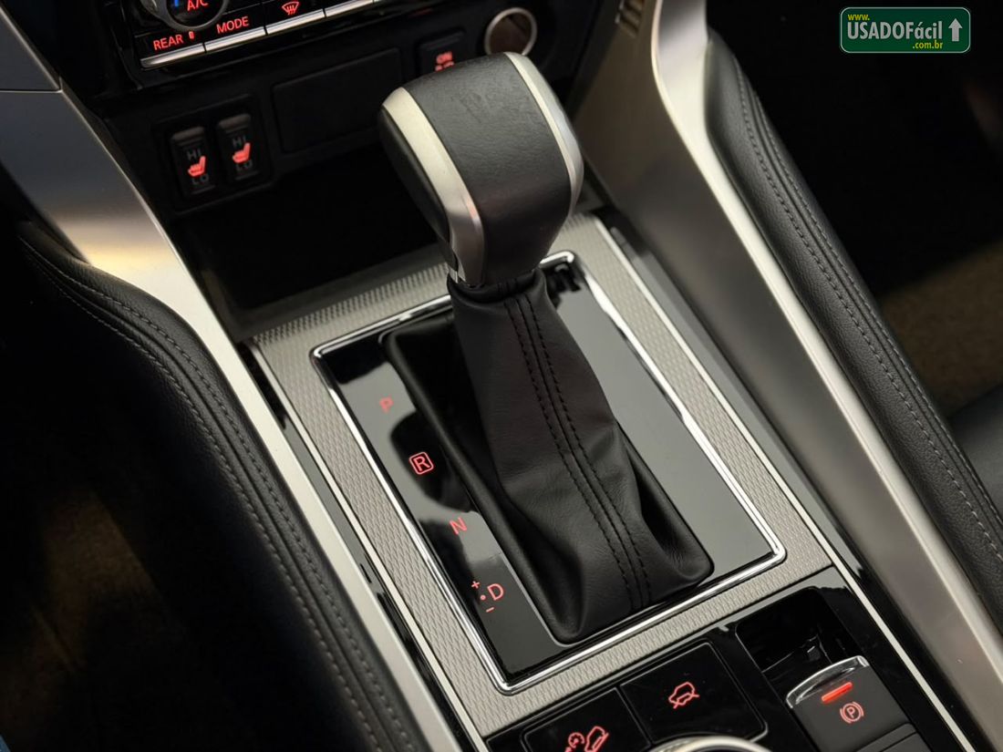 Mitsubishi Pajero Sport HPE-S 2.4 4x4 Automático Diesel 2023/2024 — foto 14 de 21