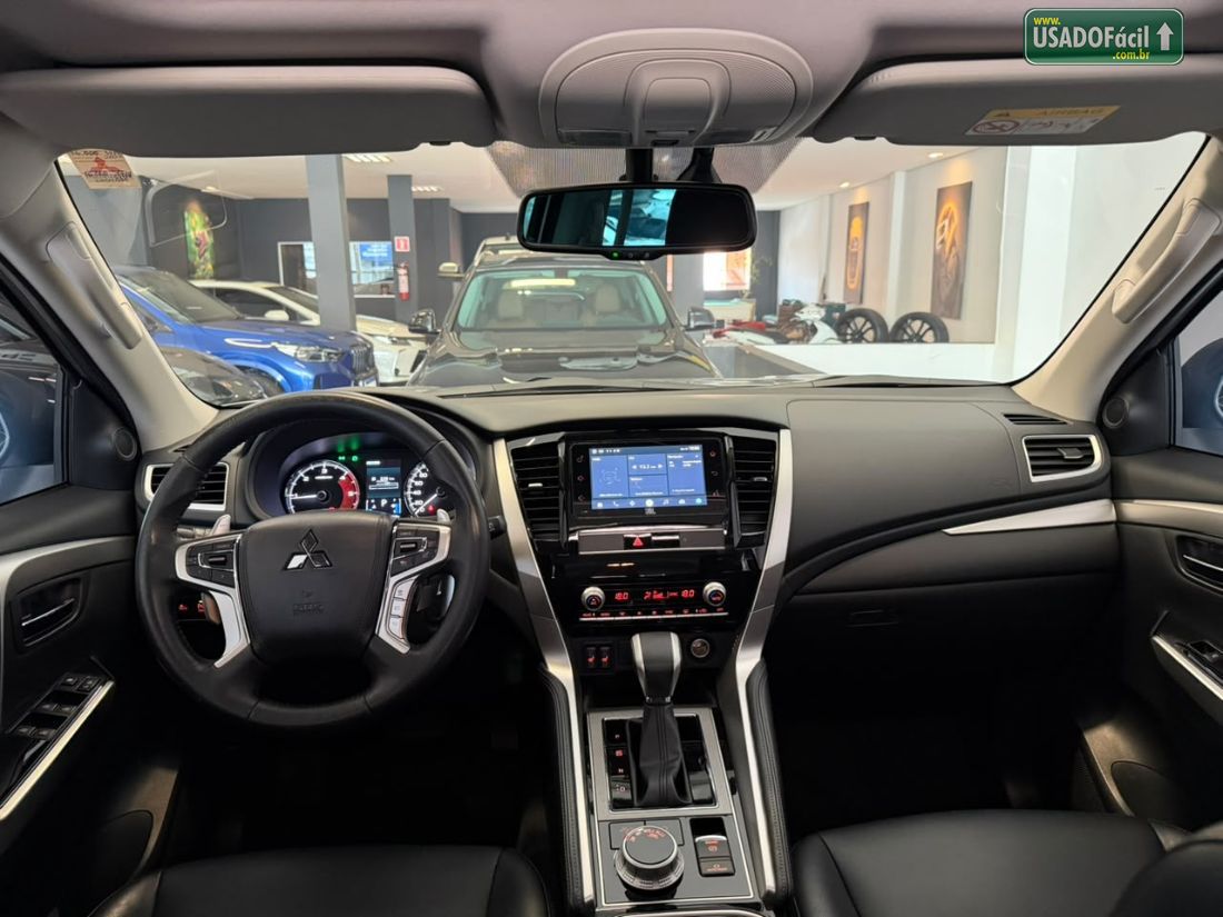 Mitsubishi Pajero Sport HPE-S 2.4 4x4 Automático Diesel 2023/2024 — foto 17 de 21