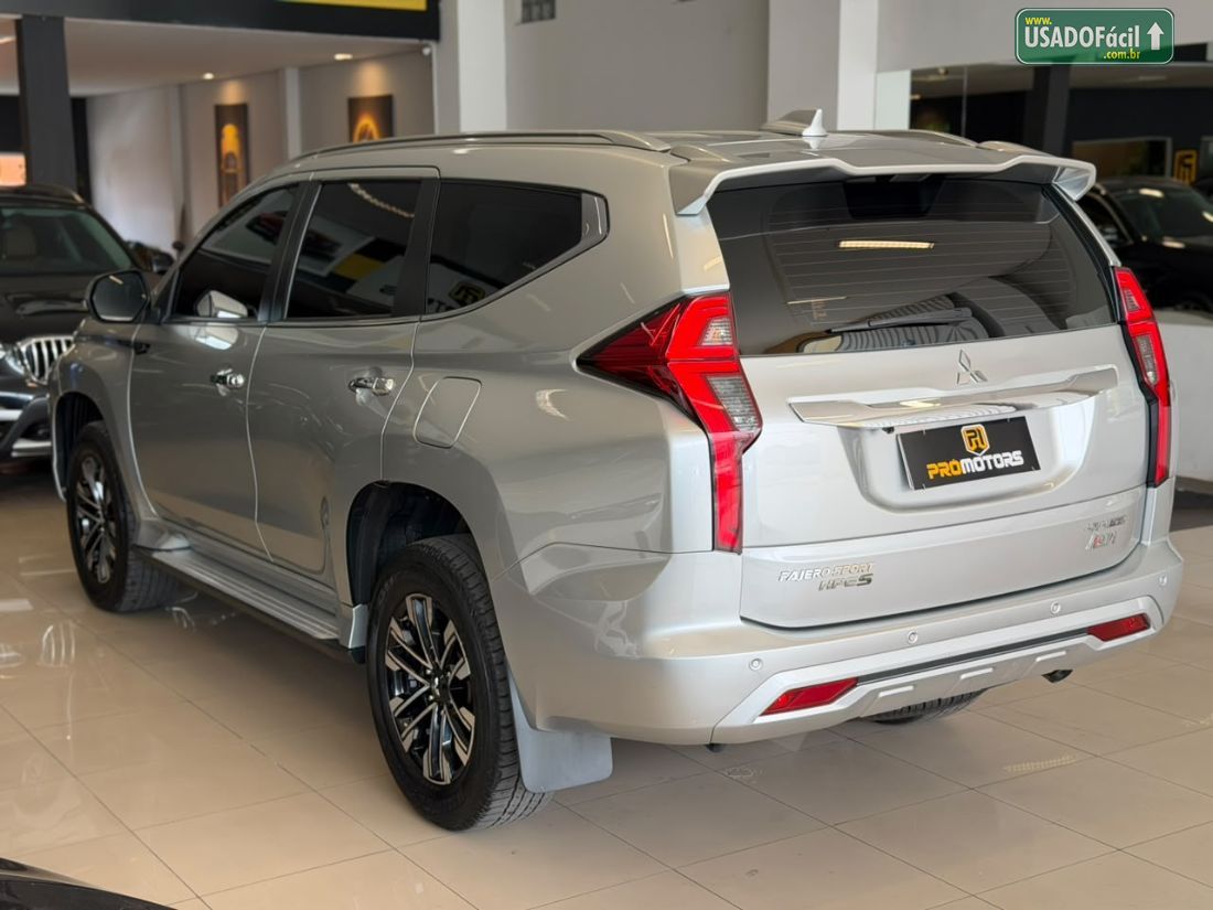 Mitsubishi Pajero Sport HPE-S 2.4 4x4 Automático Diesel 2023/2024 — foto 8 de 21