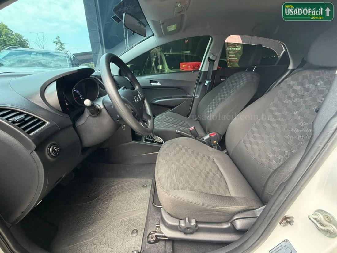 HYUNDAI HB20 Hatch Comfort Style 1.6 Flex automático 2017/2017 — foto 16 de 17