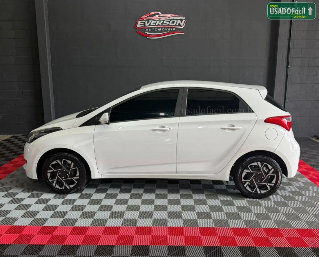 HYUNDAI HB20 Hatch Comfort Style 1.6 Flex automático 2017/2017 — foto 6 de 17