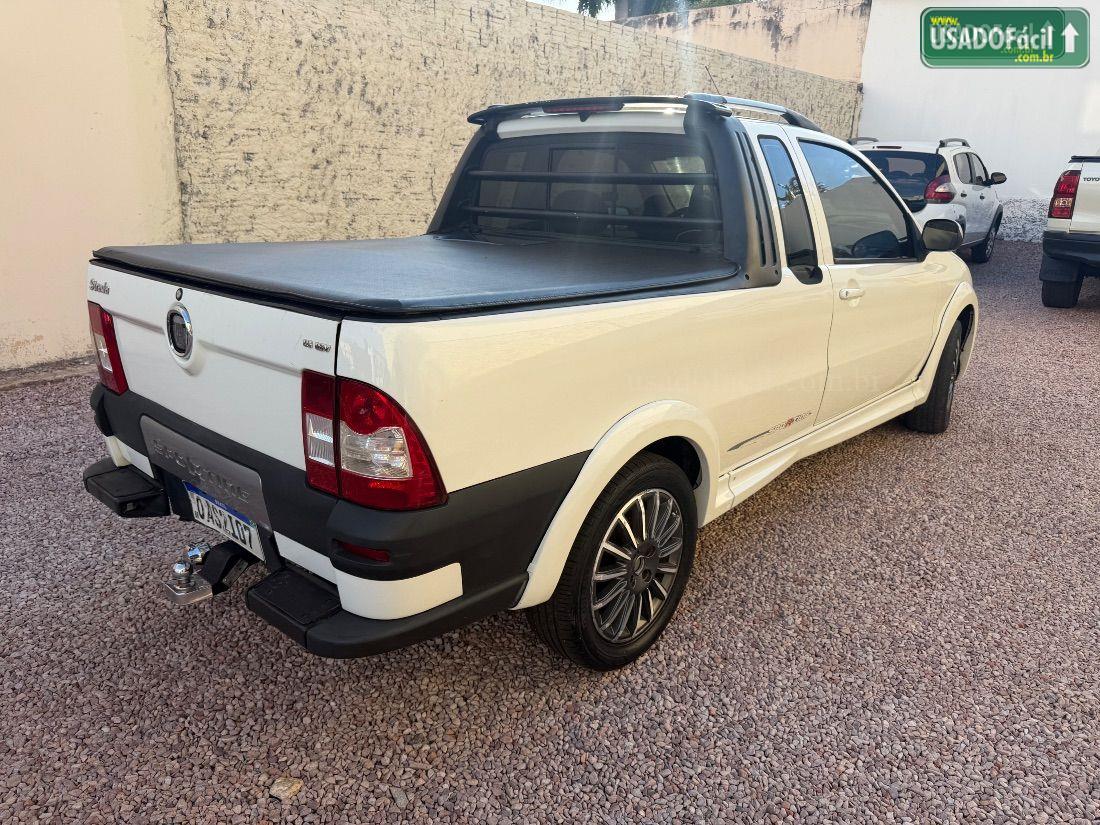 FIAT Strada Sporting CE 1.8 Flex 2011/2012 — foto 4 de 9