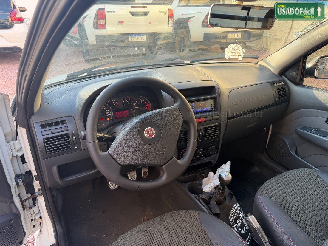 FIAT Strada Sporting CE 1.8 Flex 2011/2012 — foto 7 de 9