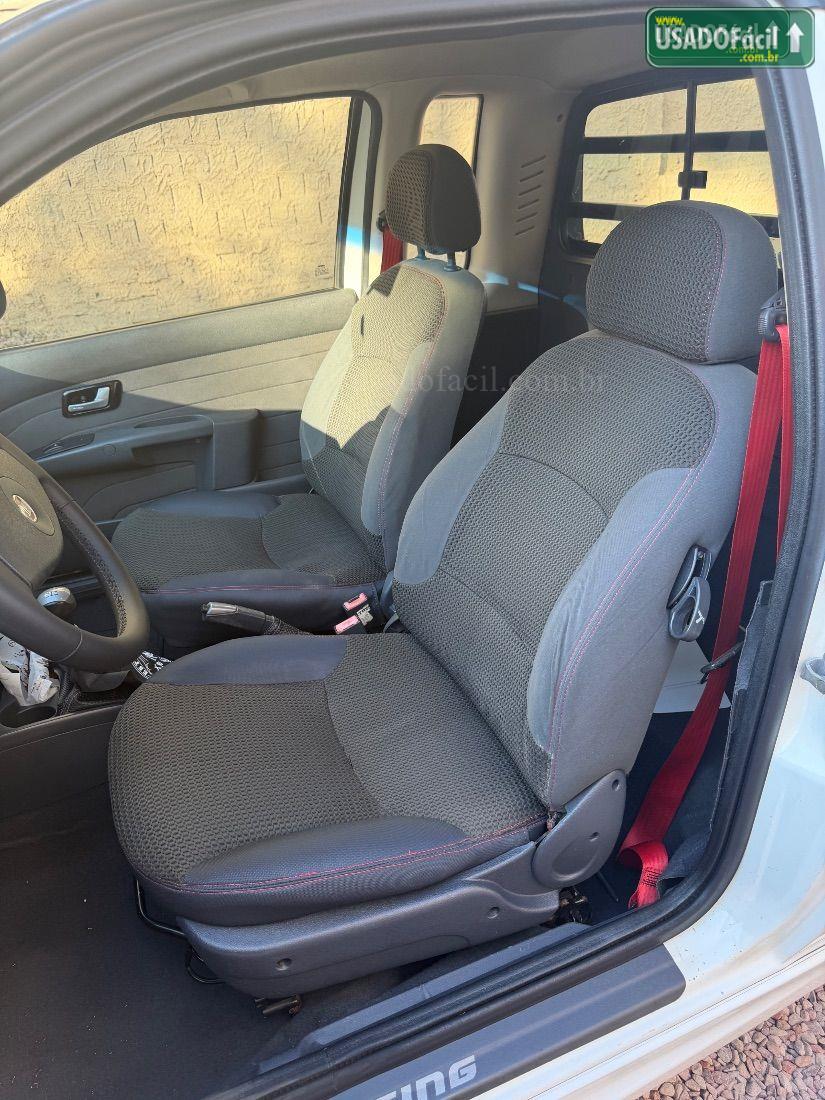 FIAT Strada Sporting CE 1.8 Flex 2011/2012 — foto 8 de 9