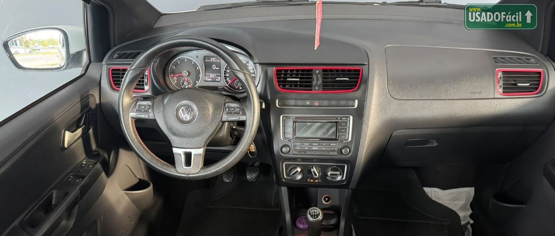 Volkswagen Fox Rock in Rio 1.6 Mi 4P Total Flex 2013/2014 — foto 10 de 14