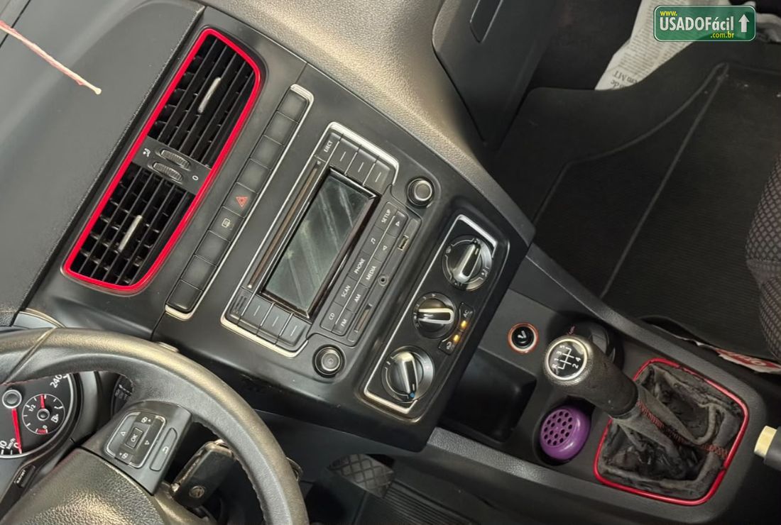 Volkswagen Fox Rock in Rio 1.6 Mi 4P Total Flex 2013/2014 — foto 12 de 14