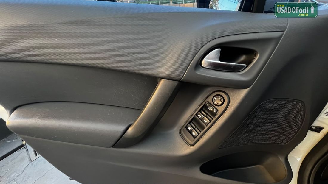 Citroen C3 Tendance Pure Tech 1.2 Mecânico Flex 2016/2017 — foto 8 de 10