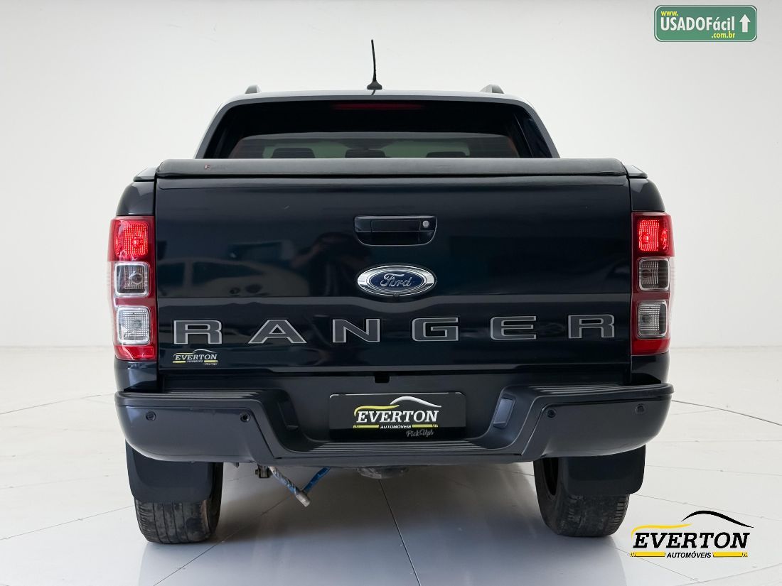 FORD Ranger Black CD 2.2 4x2 Automático Diesel 2021/2022 — foto 6 de 19