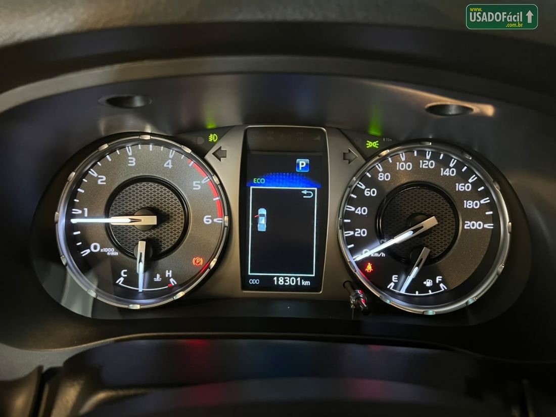 Toyota Hilux SRX CD 2.8 4x4 TDI Automático Diesel 2025/2025 — foto 14 de 14