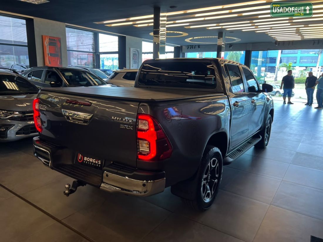 Toyota Hilux SRX CD 2.8 4x4 TDI Automático Diesel 2025/2025 — foto 5 de 14