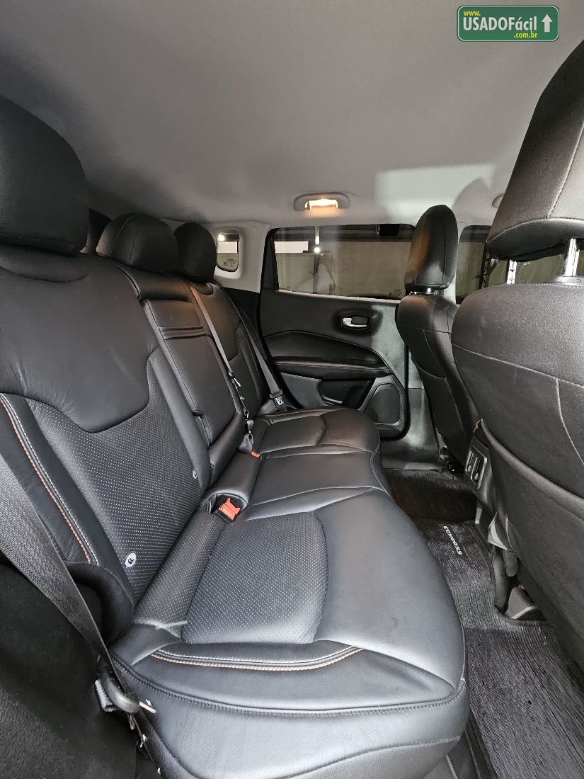 Jeep Compass Longitude 2.0 4x2 Automático Flex 2017/2017 — foto 8 de 13