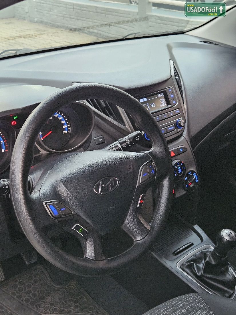 Hyundai HB20 Hatch Unique 1.0 Mecânico Flex 2019/2019 — foto 9 de 12