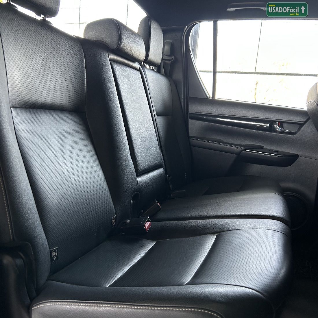 Toyota Hilux SRX CD 2.8 4x4 TDI Automático Diesel 2019/2020 — foto 10 de 10