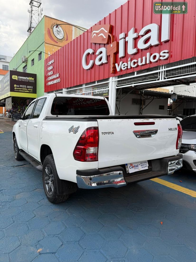Toyota Hilux SR CD 2.8 4X4 TDI Automático Diesel 2025/2025 — foto 9 de 11