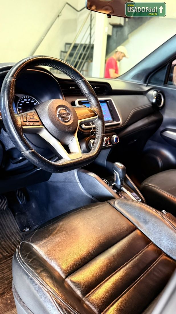 Nissan Kicks SV 1.6 Automático FlexStar 2017/2018 — foto 10 de 13