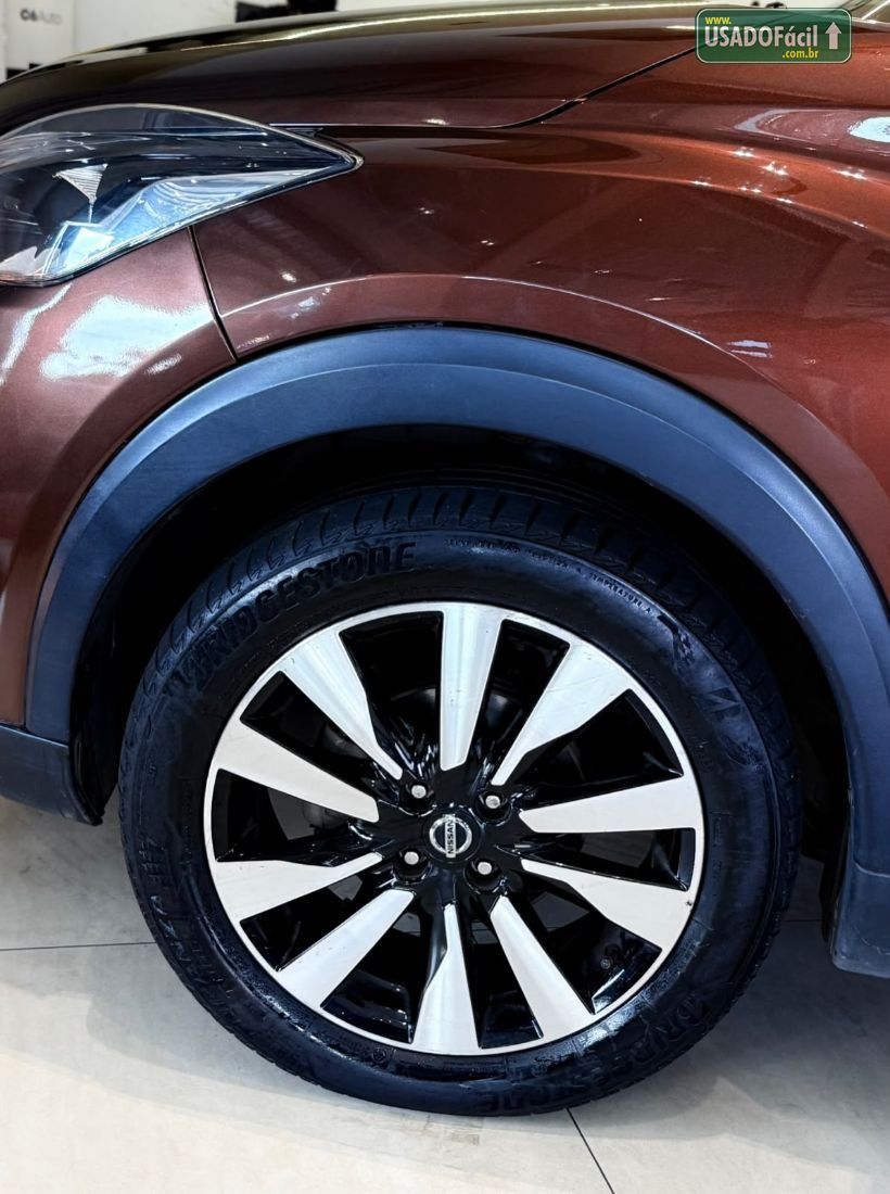 Nissan Kicks SV 1.6 Automático FlexStar 2017/2018 — foto 13 de 13