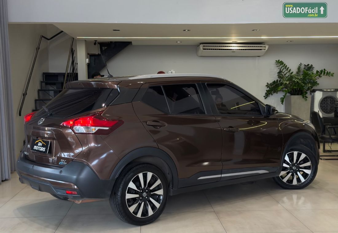 Nissan Kicks SV 1.6 Automático FlexStar 2017/2018 — foto 4 de 13