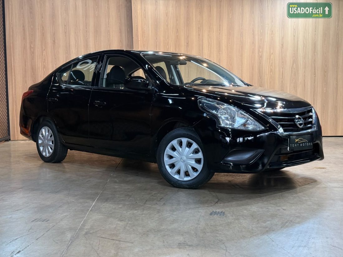Nissan Versa SV 1.6 Mecânico Flex Fuel 2015/2016 — foto 3 de 12