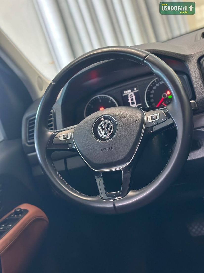 Volkswagen Amarok Comfortline 3.0 V6 4X4 TDI Automático Diesel 2023/2023 — foto 10 de 13