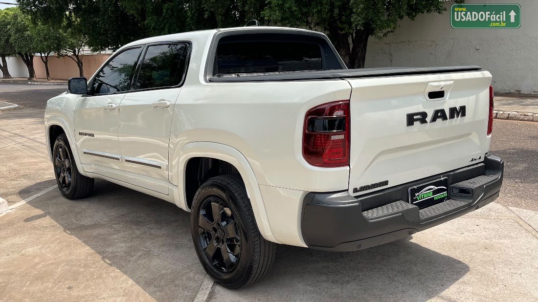 RAM Rampage Laramie CD 2.2 Turbo 4X4 Automático Diesel 2025/2026 — foto 3 de 17