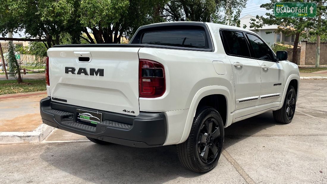 RAM Rampage Laramie CD 2.2 Turbo 4X4 Automático Diesel 2025/2026 — foto 4 de 17