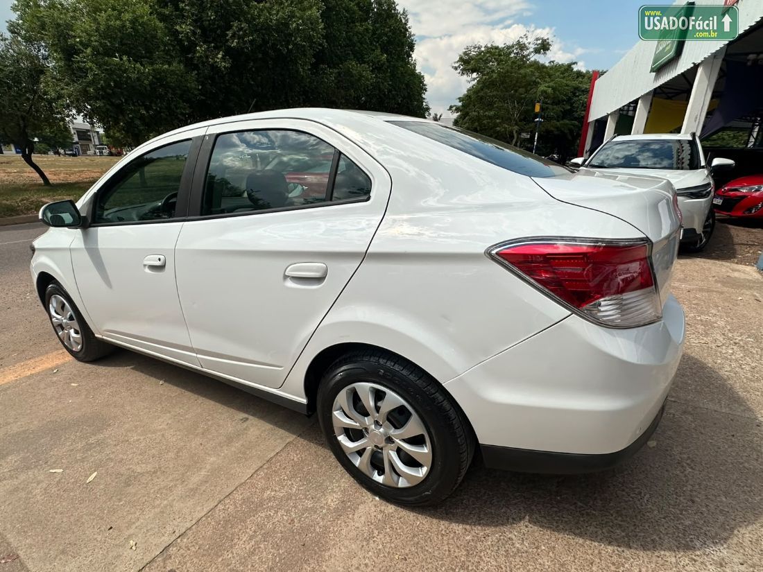 CHEVROLET/GM Prisma Sedan LT 1.4 FlexPower 2014/2015 — foto 13 de 17