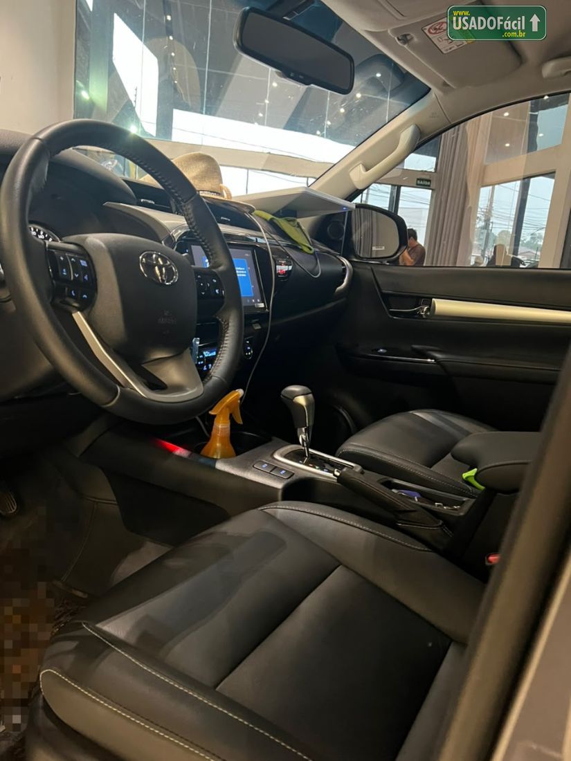 Toyota Hilux SRX CD 2.8 4x4 TDI Automático Diesel 2026/2026 — foto 11 de 13