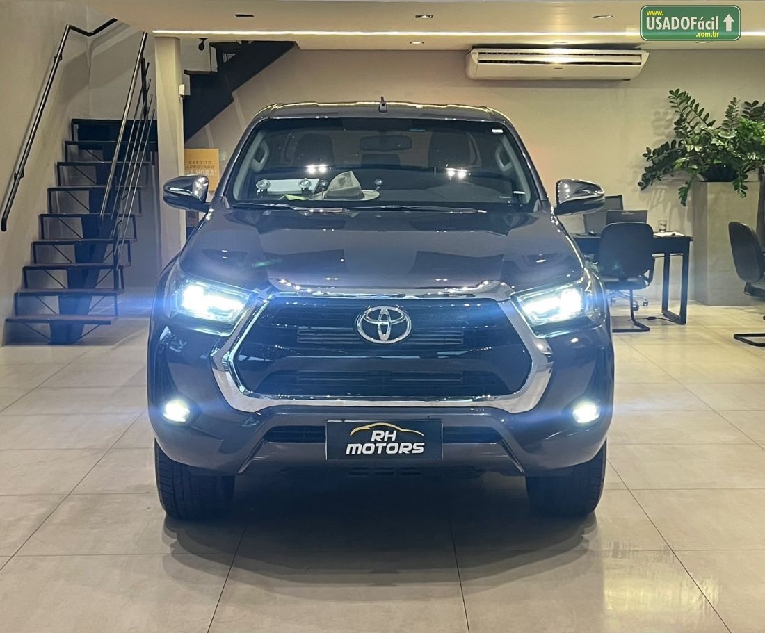 Toyota Hilux SRX CD 2.8 4x4 TDI Automático Diesel 2026/2026 — foto 2 de 13