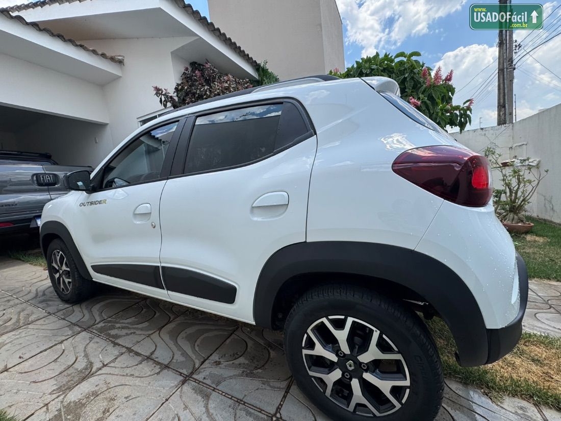 Renault Kwid Outsider 1.0 Mecânico Flex 2023/2024 — foto 3 de 12