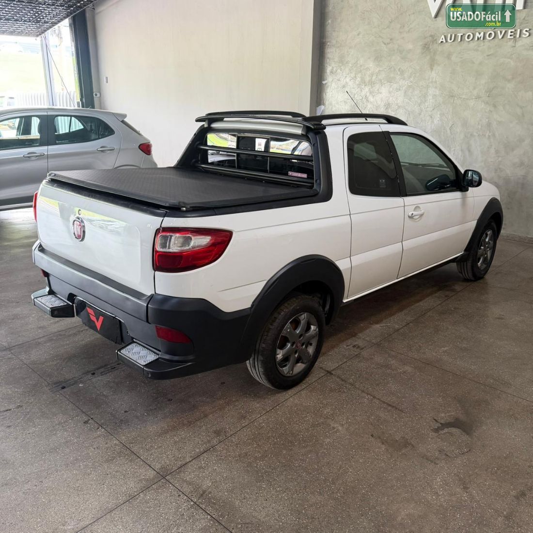 Fiat Strada Hard Working CD 1.4 Fire Flex 2016/2017 — foto 8 de 15