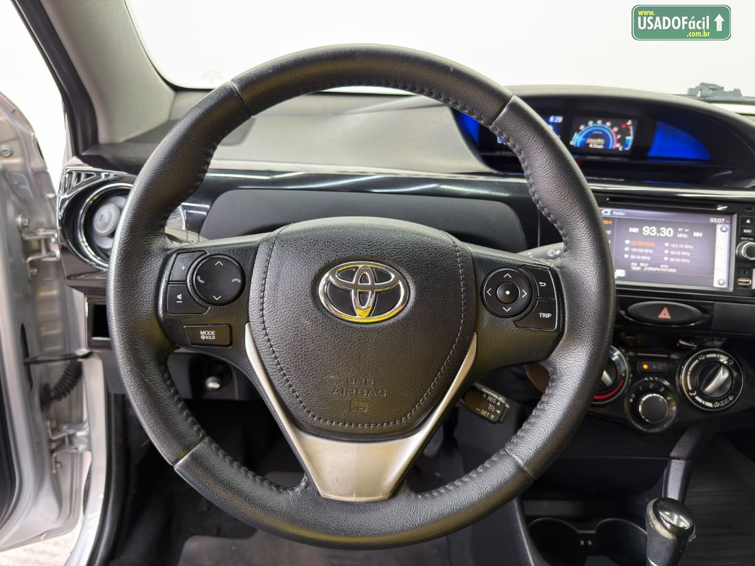 Toyota Etios Sedan XLS 1.5 Automático Flex 2017/2018 — foto 11 de 18