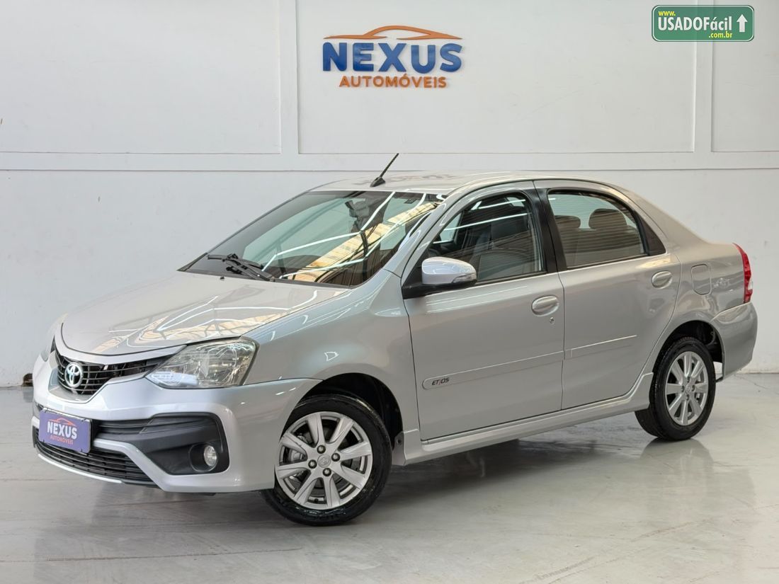 Toyota Etios Sedan XLS 1.5 Automático Flex 2017/2018 — foto 2 de 18
