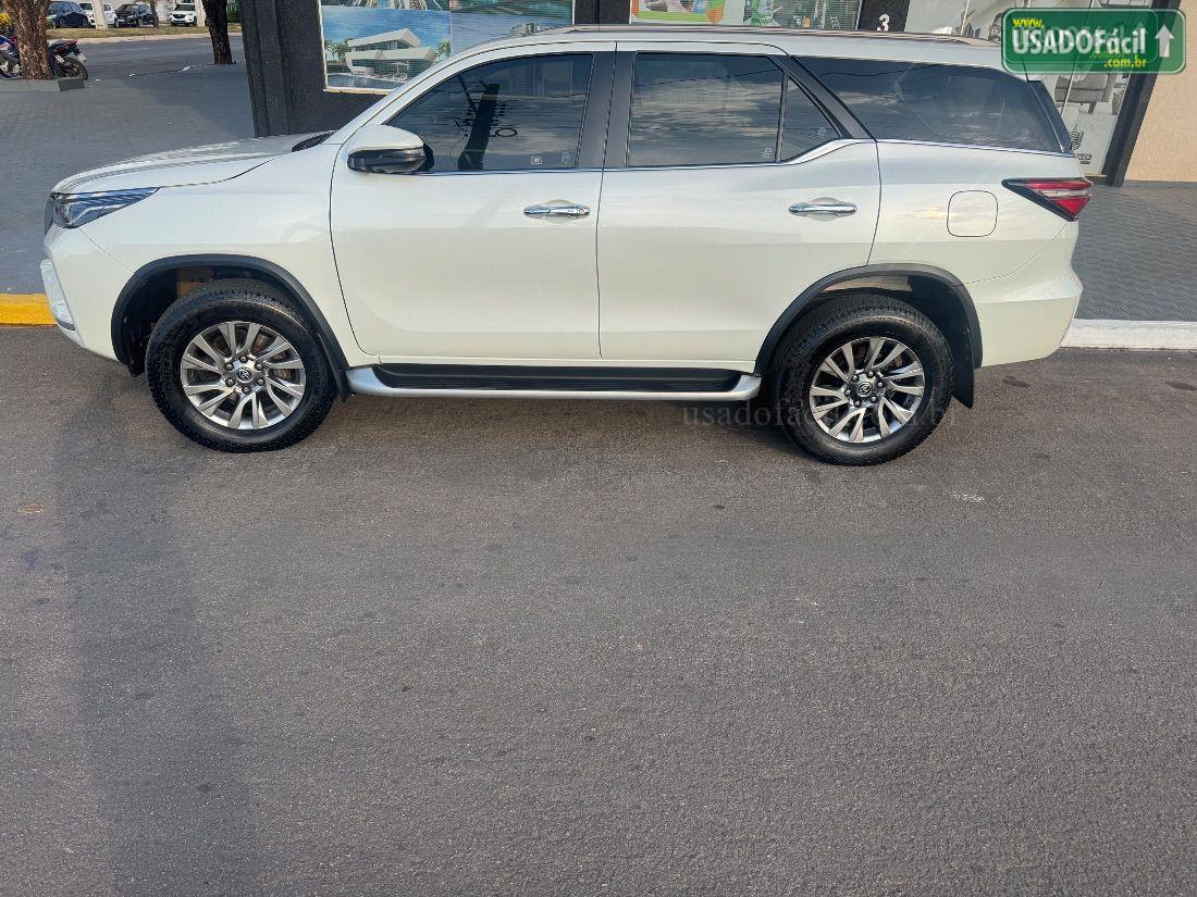 Toyota Hilux SW4 SRX 2.8 4x4 TDI Automático 5 lugares 2021/2021 — foto 17 de 22