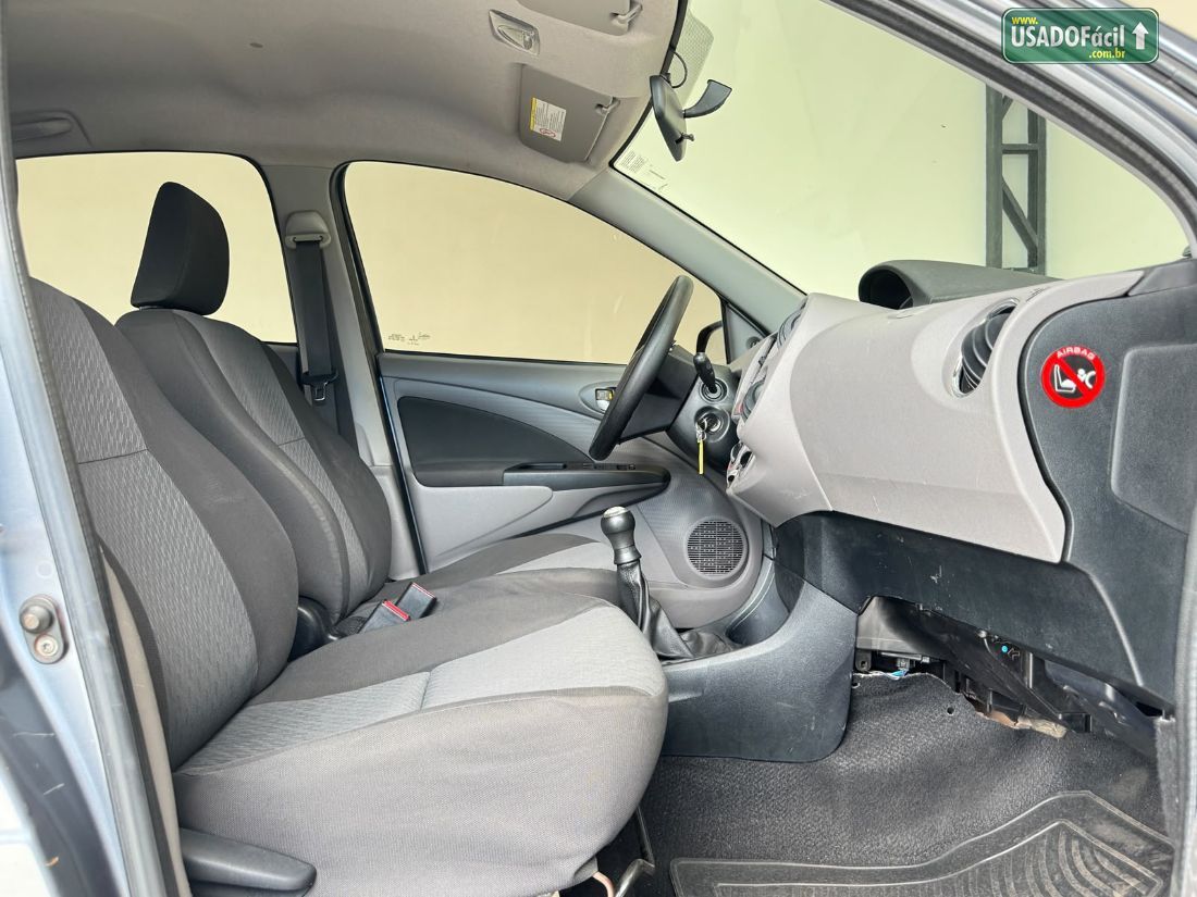 Toyota Etios Sedan XLS 1.5 Mecânico Flex 2013/2013 — foto 13 de 15