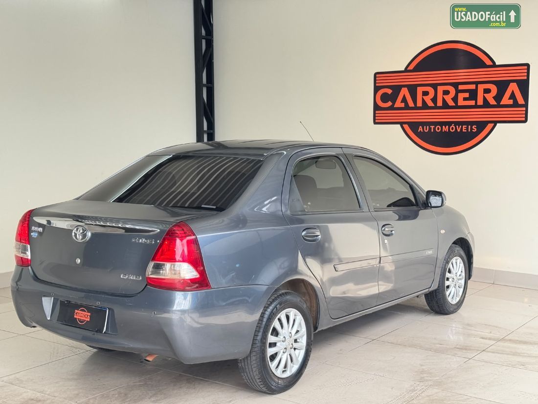 Toyota Etios Sedan XLS 1.5 Mecânico Flex 2013/2013 — foto 4 de 15
